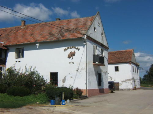 A kéthelyi Hunyady-pince